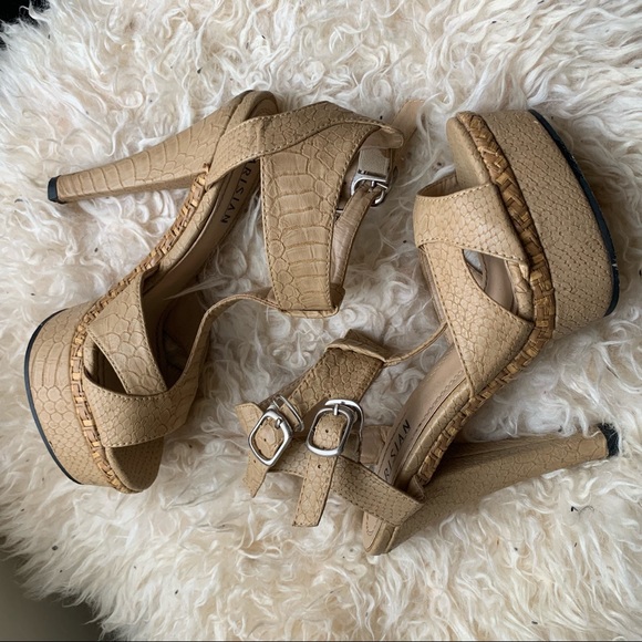 Snakeskin platform sandals - Picture 1 of 5